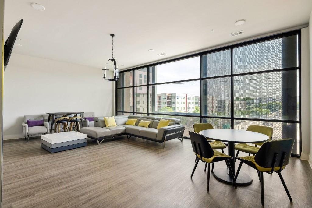 764 Memorial Drive SE Unit 15