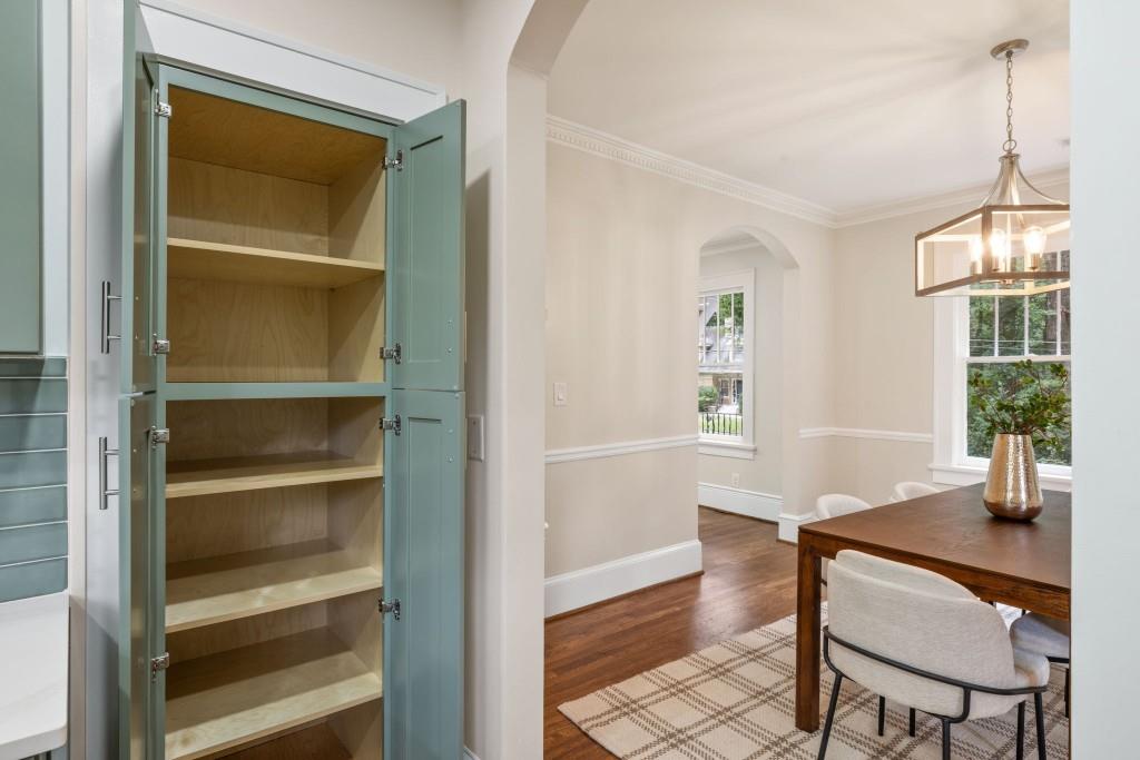 443 Burlington Road NE