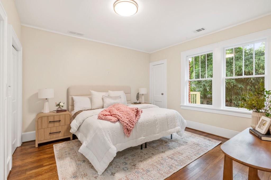 443 Burlington Road NE