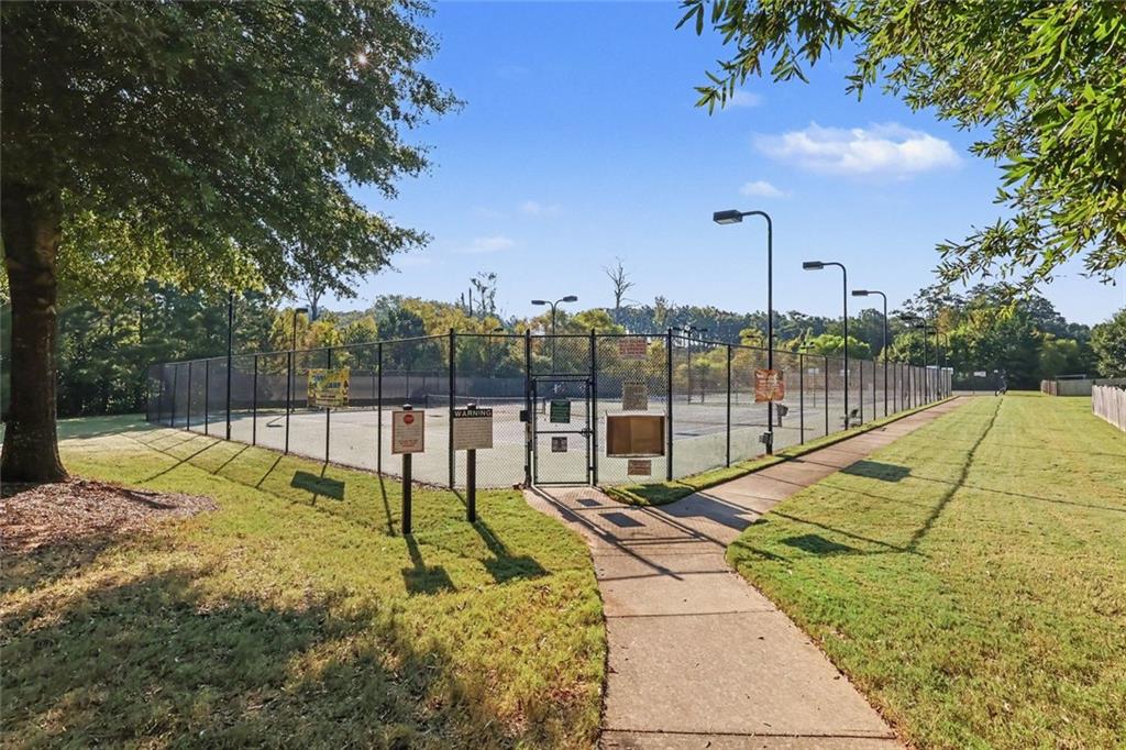 3732 Lake Enclave Way