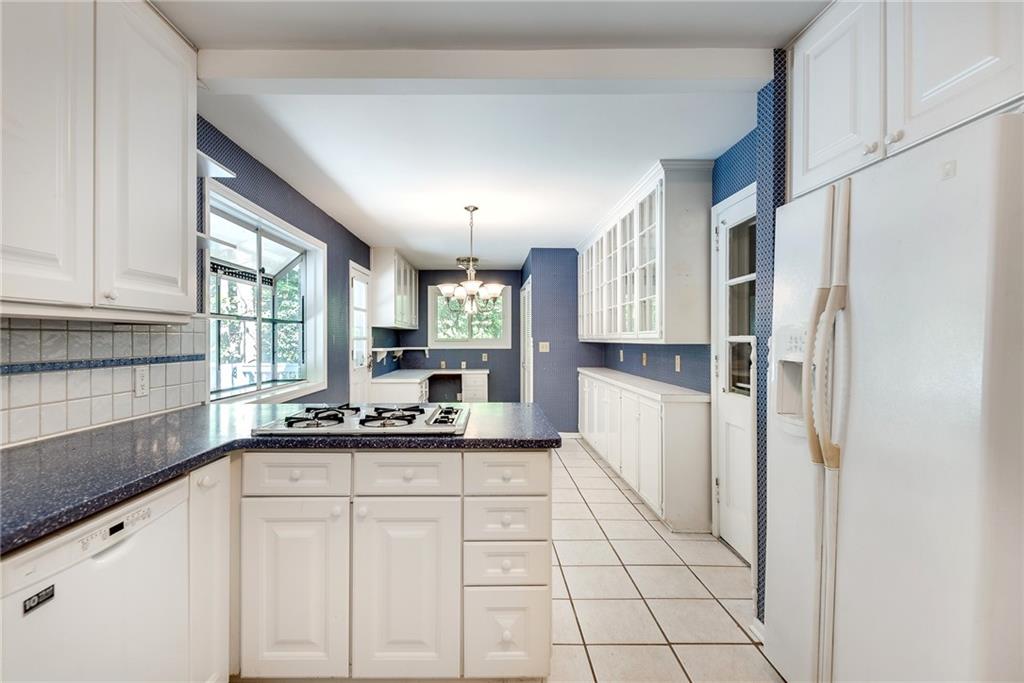 1800 Angelique Drive