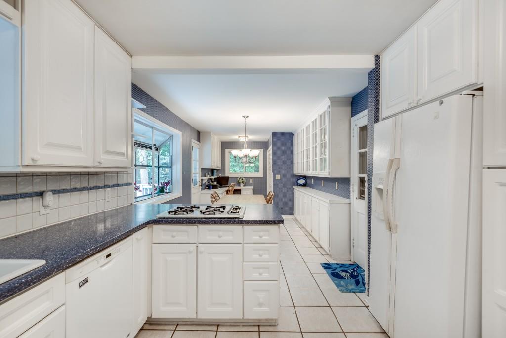 1800 Angelique Drive