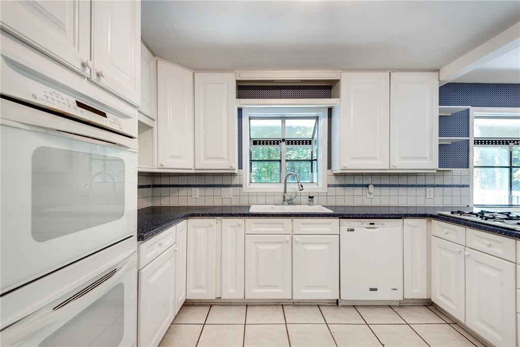 1800 Angelique Drive