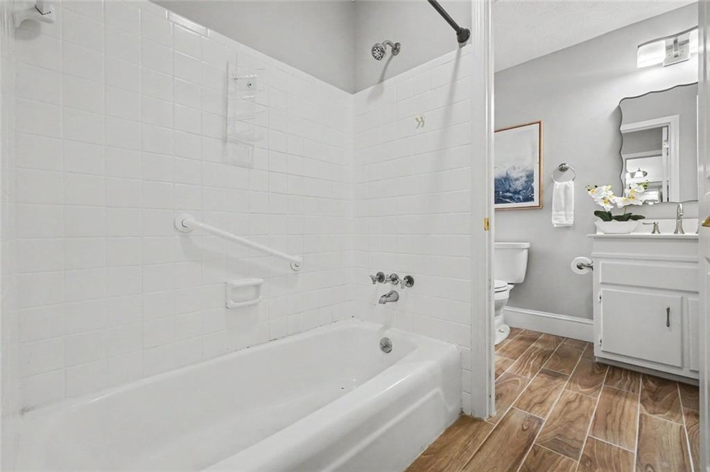 218 Forkner Drive Unit C