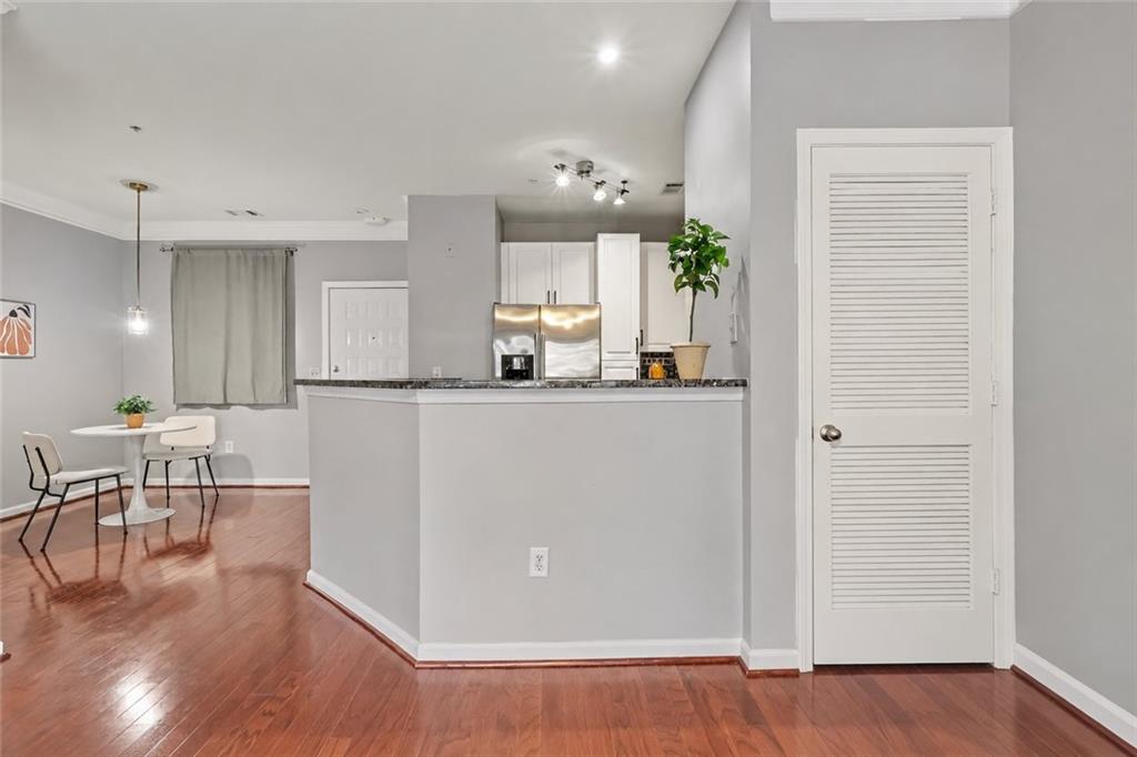 10 Perimeter Summit Boulevard NE Unit 4320