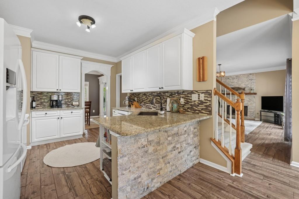 2930 Heatherstone
