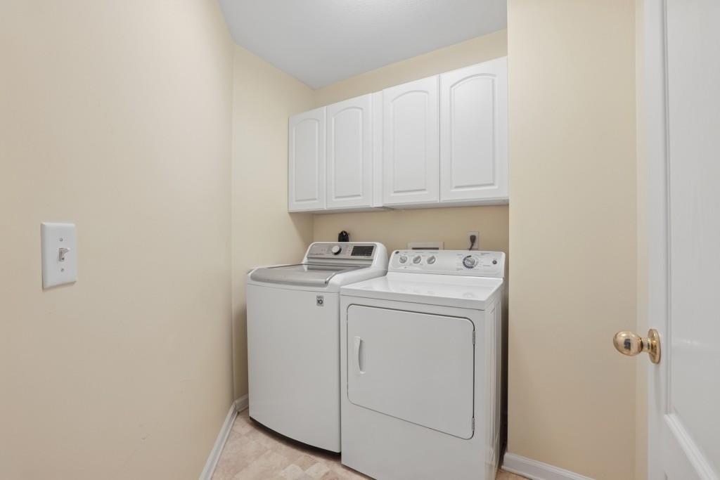 2930 Heatherstone