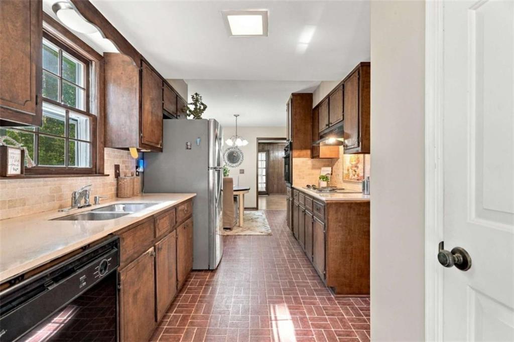 4694 Marc Court