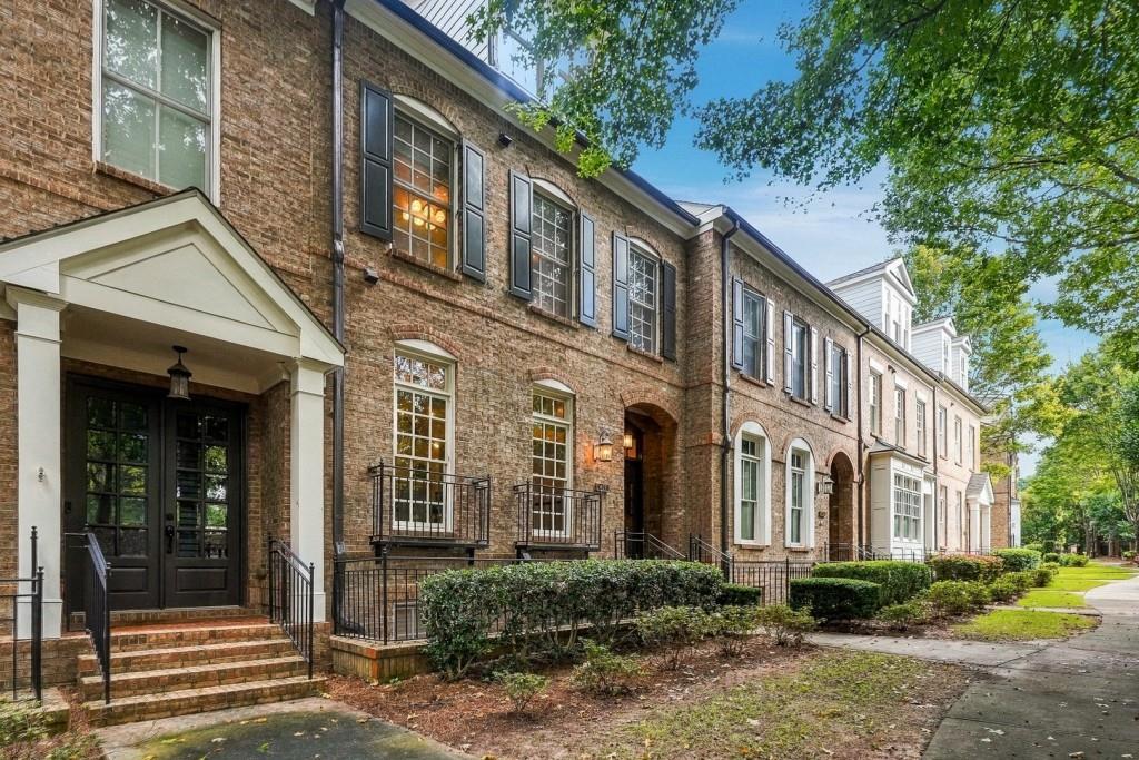 657 Lockton Place