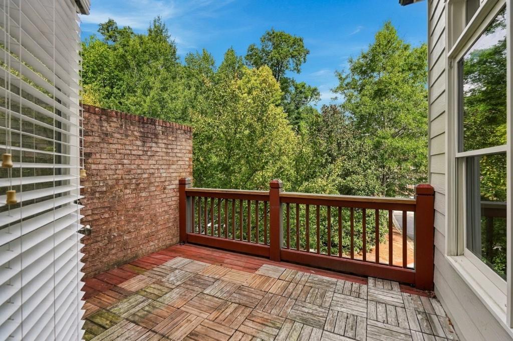 657 Lockton Place