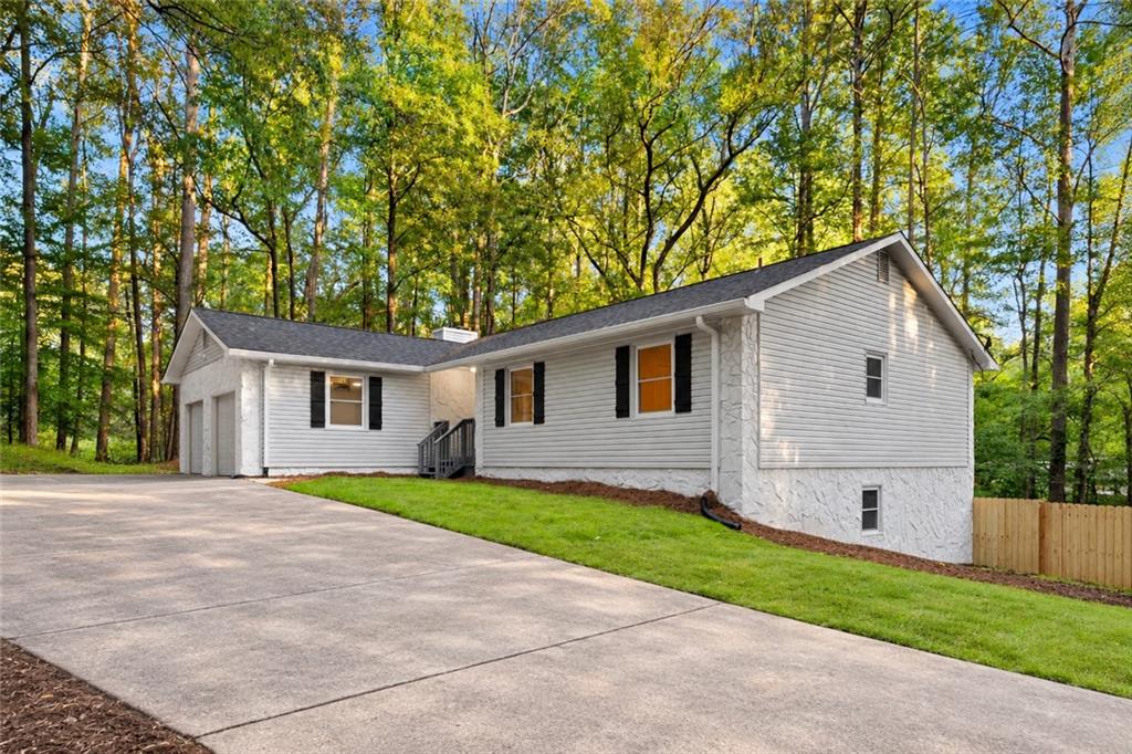 4564 Jade Trail