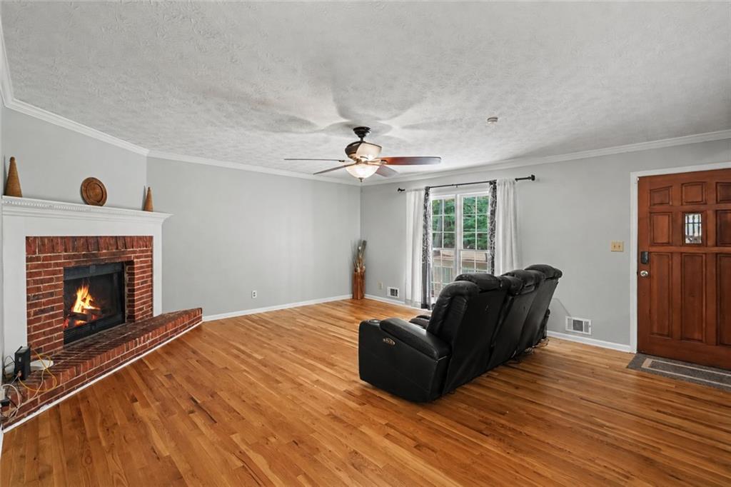 55 Southlake Lane