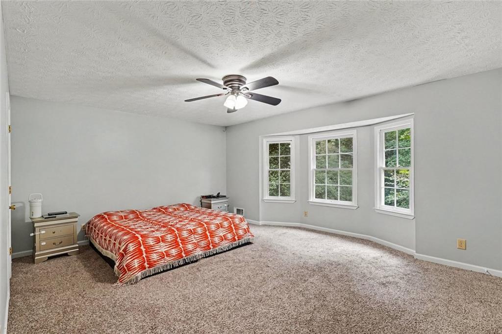 55 Southlake Lane