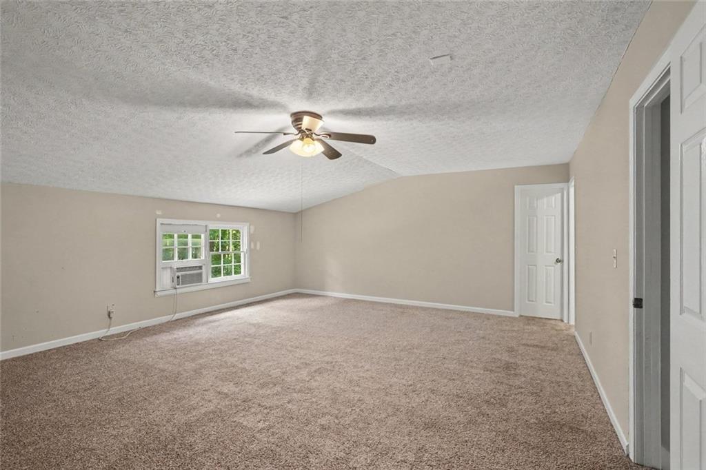 55 Southlake Lane