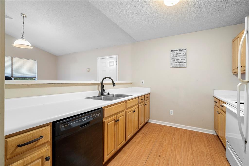 2633 Highway 54