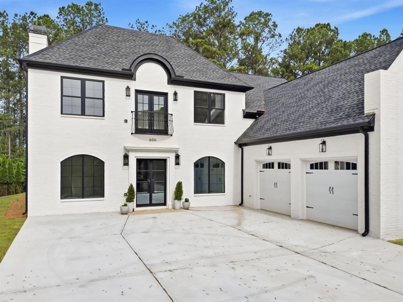 606 Talmadge Lane