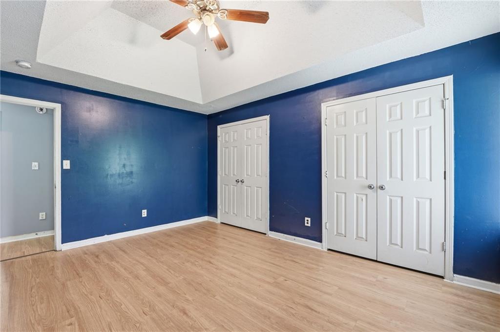 2125 Shoals Way