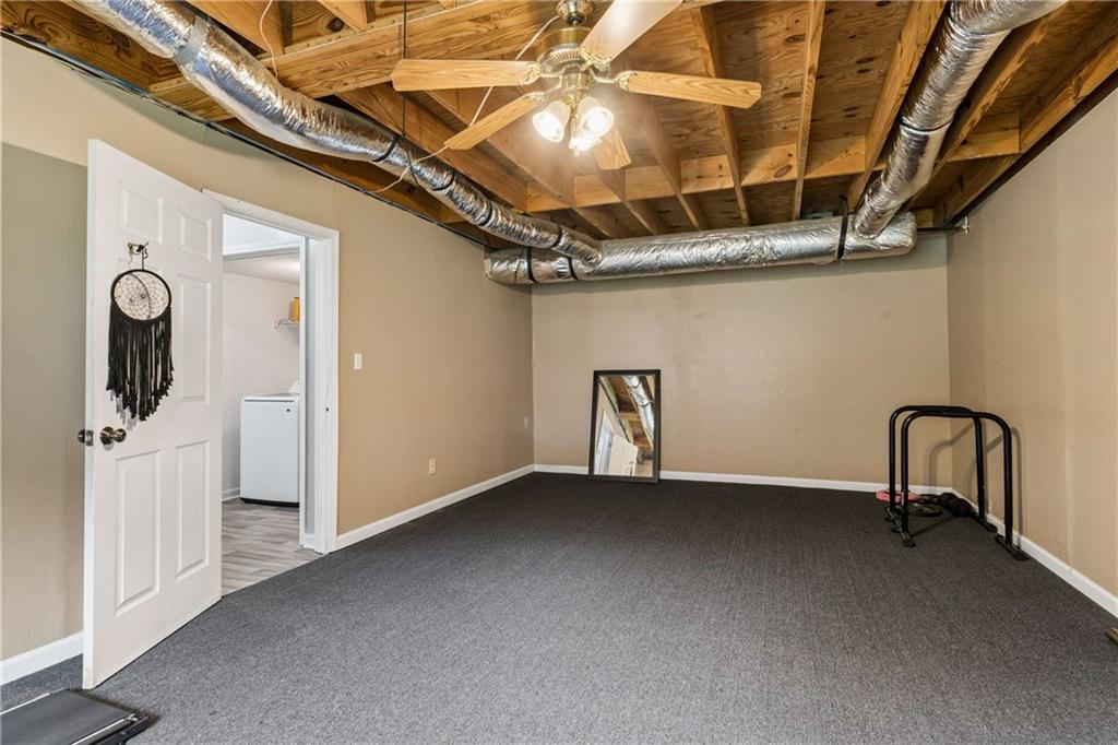 7598 Stonebush Way