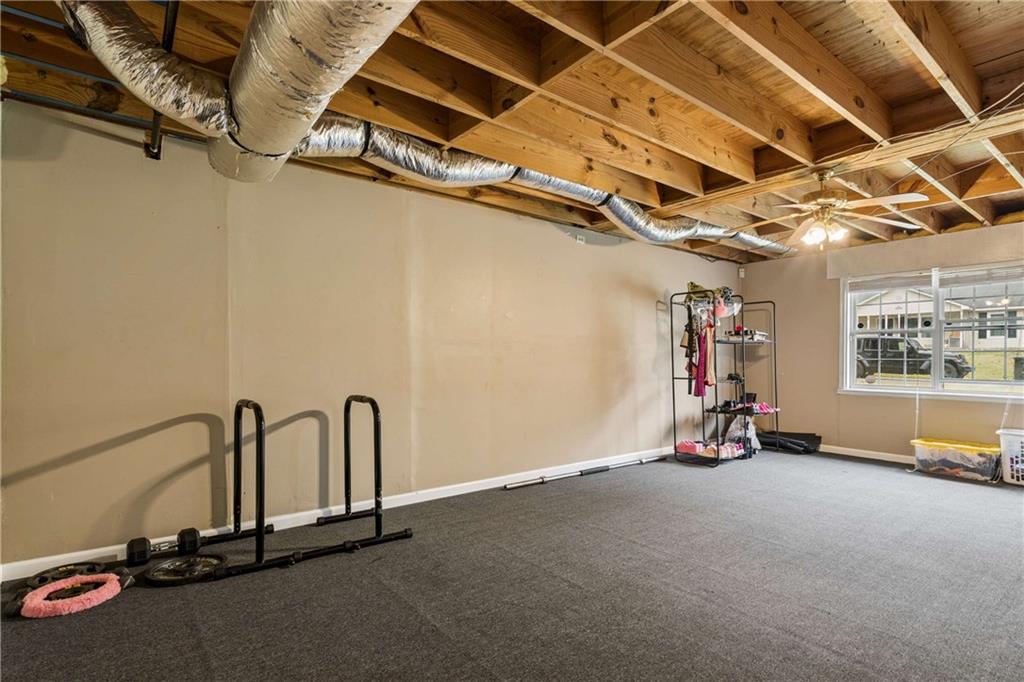 7598 Stonebush Way