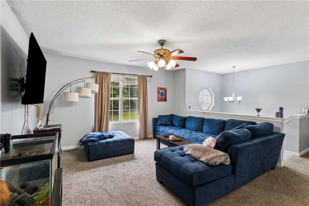 7598 Stonebush Way