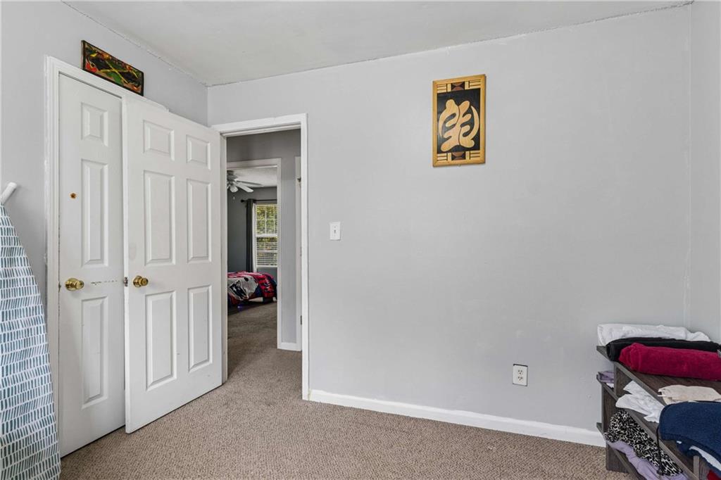 7598 Stonebush Way