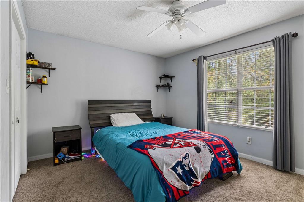 7598 Stonebush Way