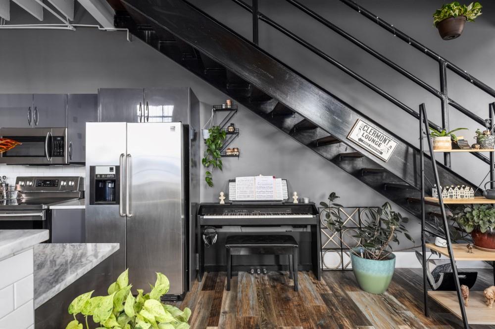 158 Walker Street SW Unit 1