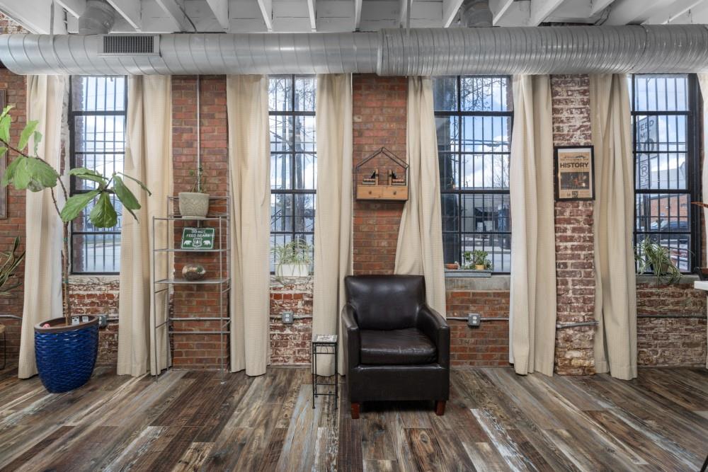 158 Walker Street SW Unit 1