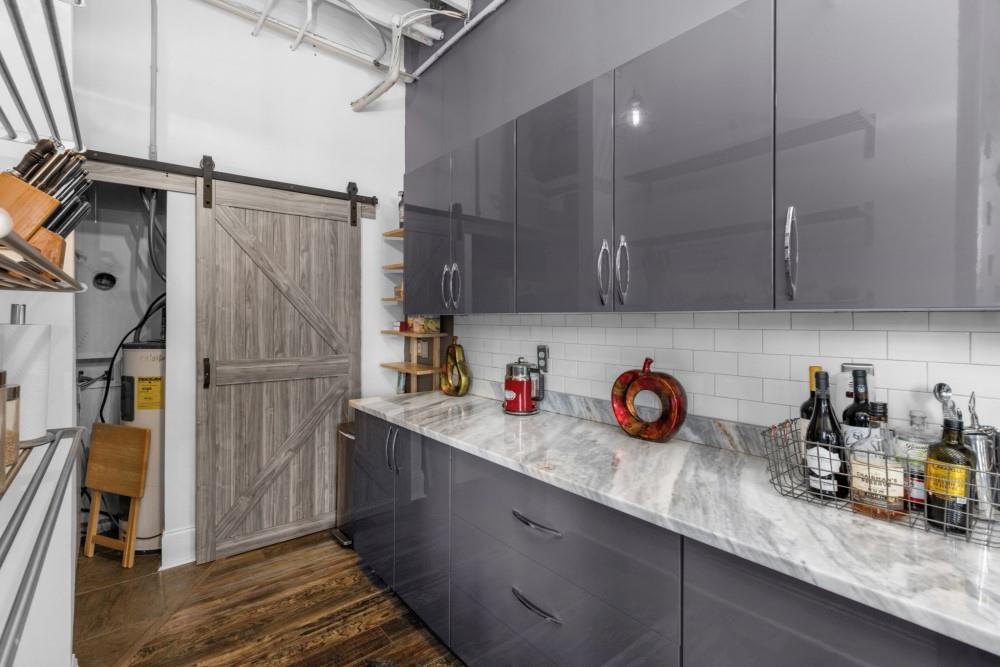 158 Walker Street SW Unit 1