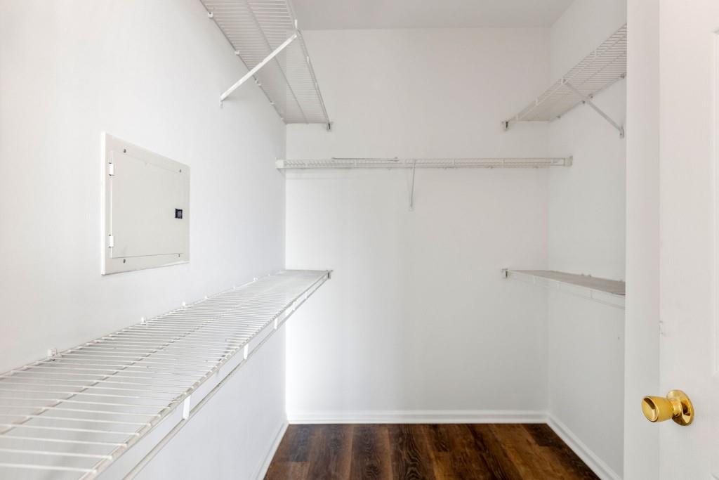 2700 Pine Tree Road NE Unit 1317