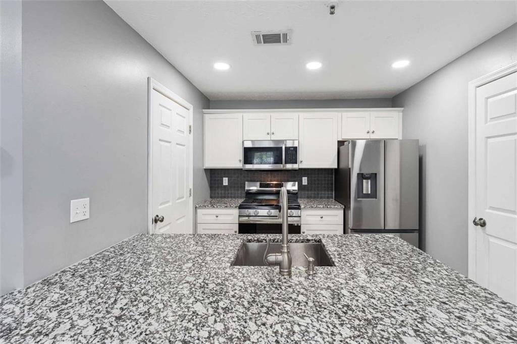 2178 River Heights Court