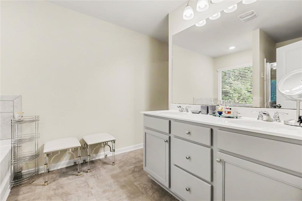 5103 Lower Elm Street