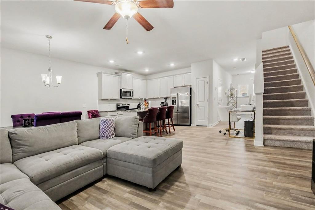 5103 Lower Elm Street