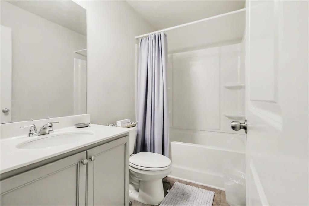 5103 Lower Elm Street