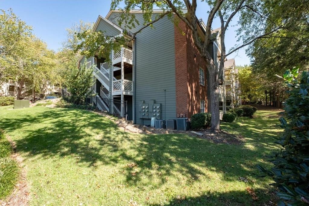456 Mcgill Place NE