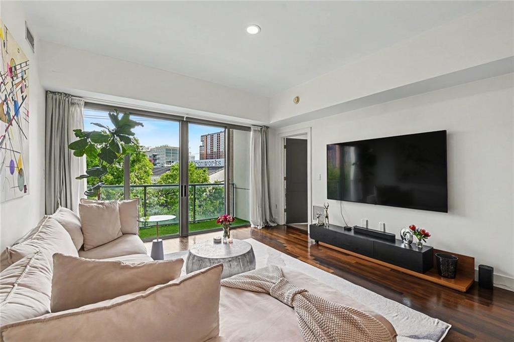 1100 Howell Mill Road NW Unit 210