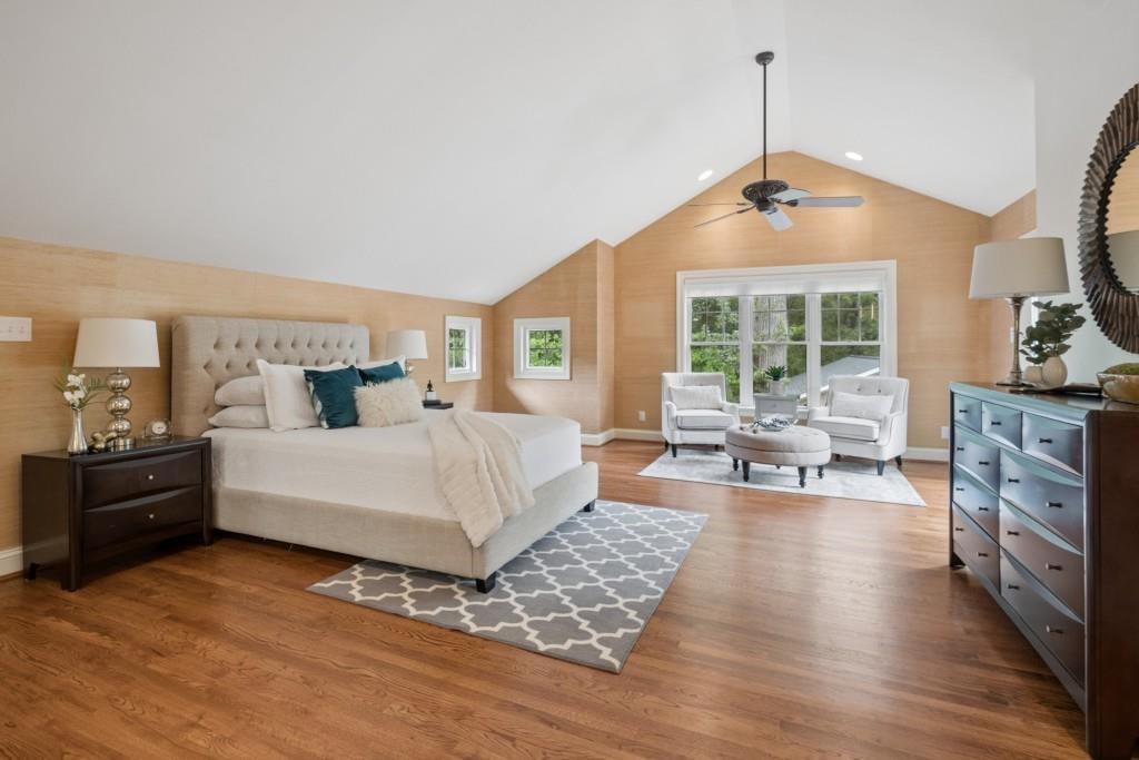 1248 Stillwood Drive NE