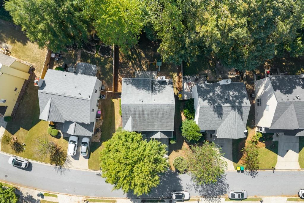 123 Wallnut Hall Circle