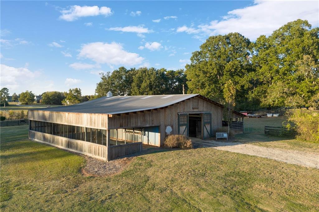 986 Austin Road