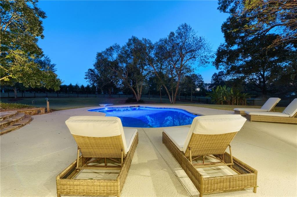 986 Austin Road