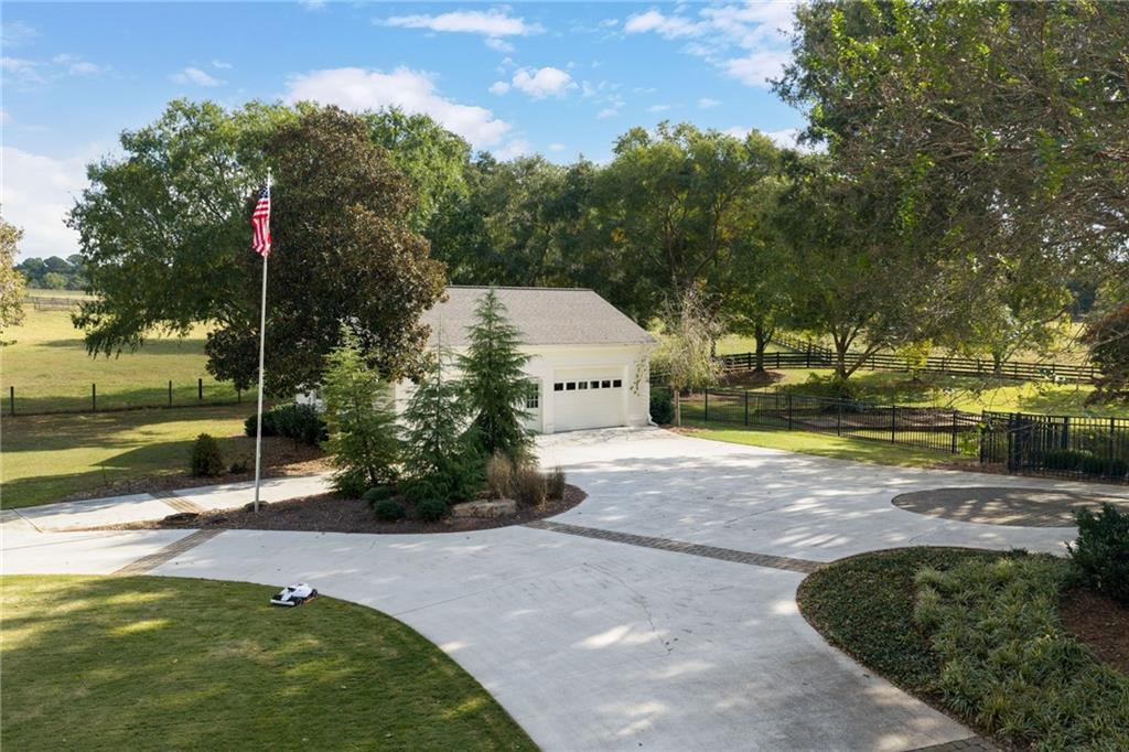 986 Austin Road