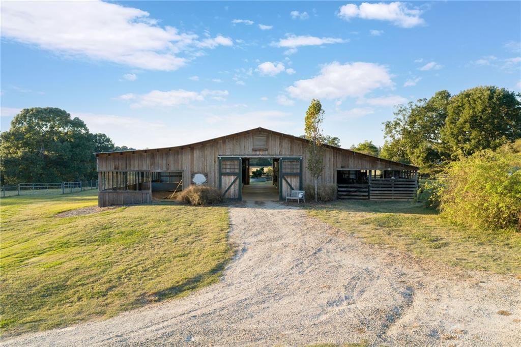 986 Austin Road