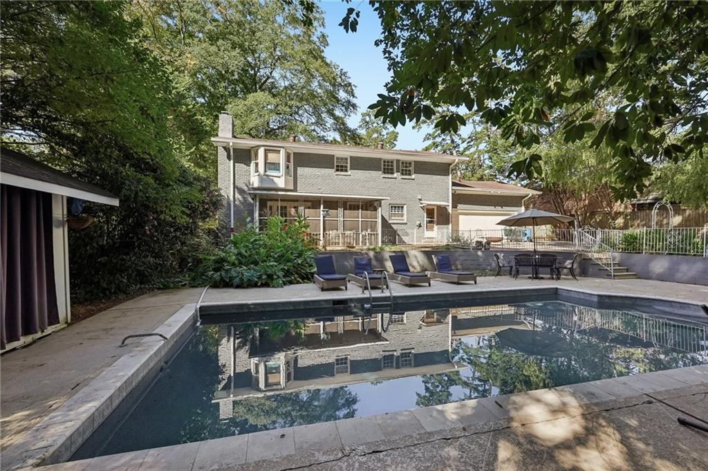 1293 Berkeley Road