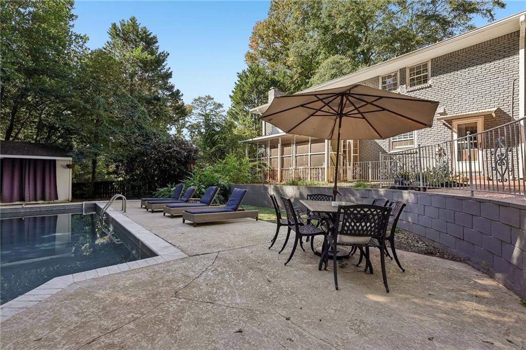 1293 Berkeley Road