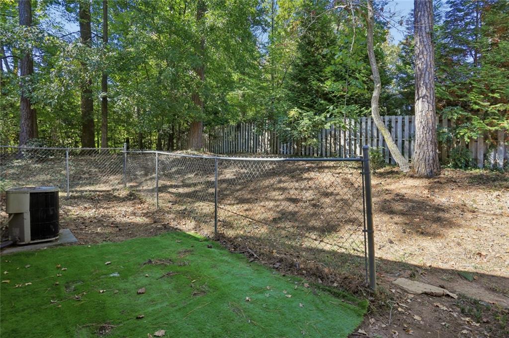 5596 Glenrich Drive