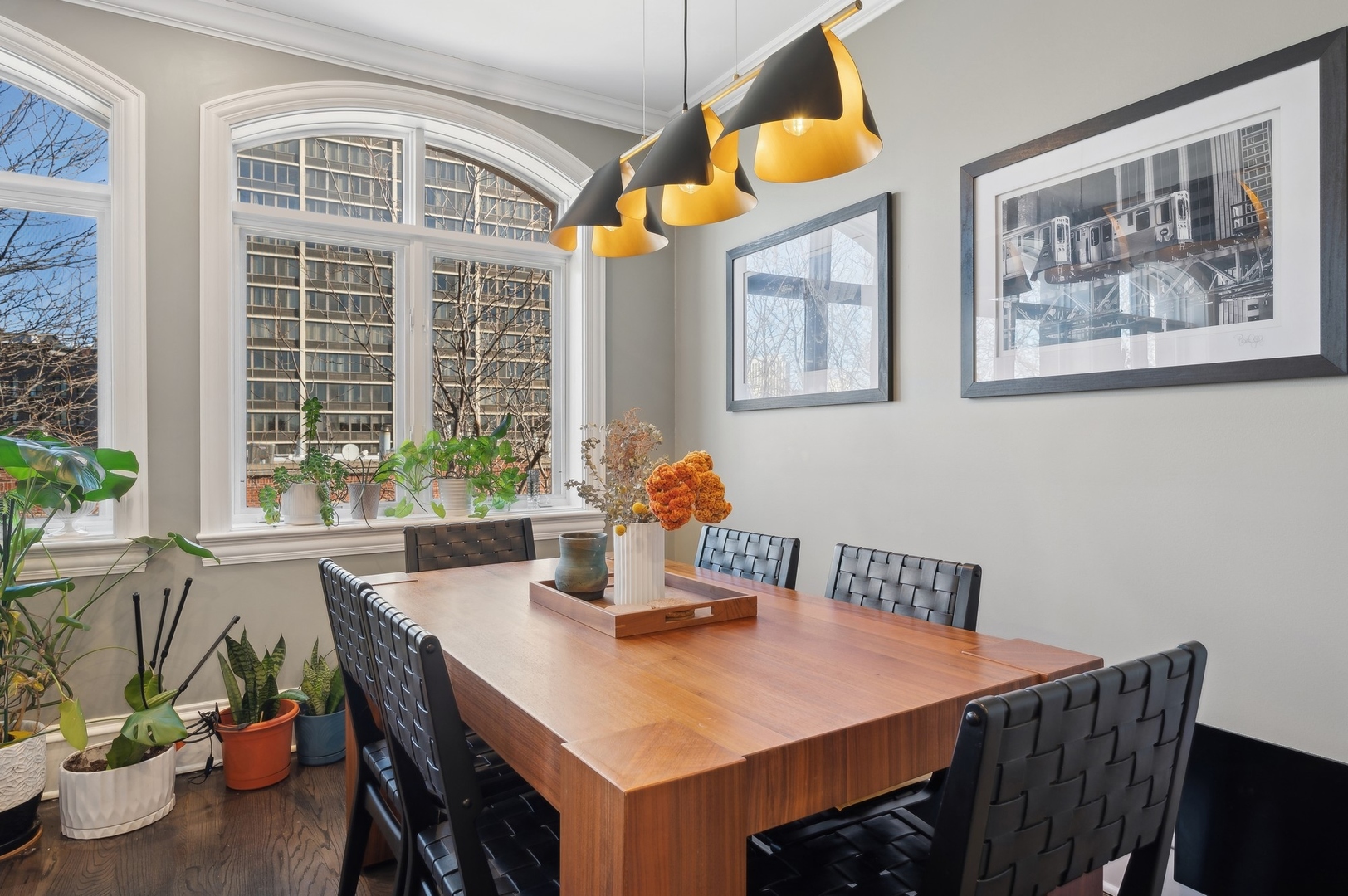 2712 N Lehmann Court Unit: 4N