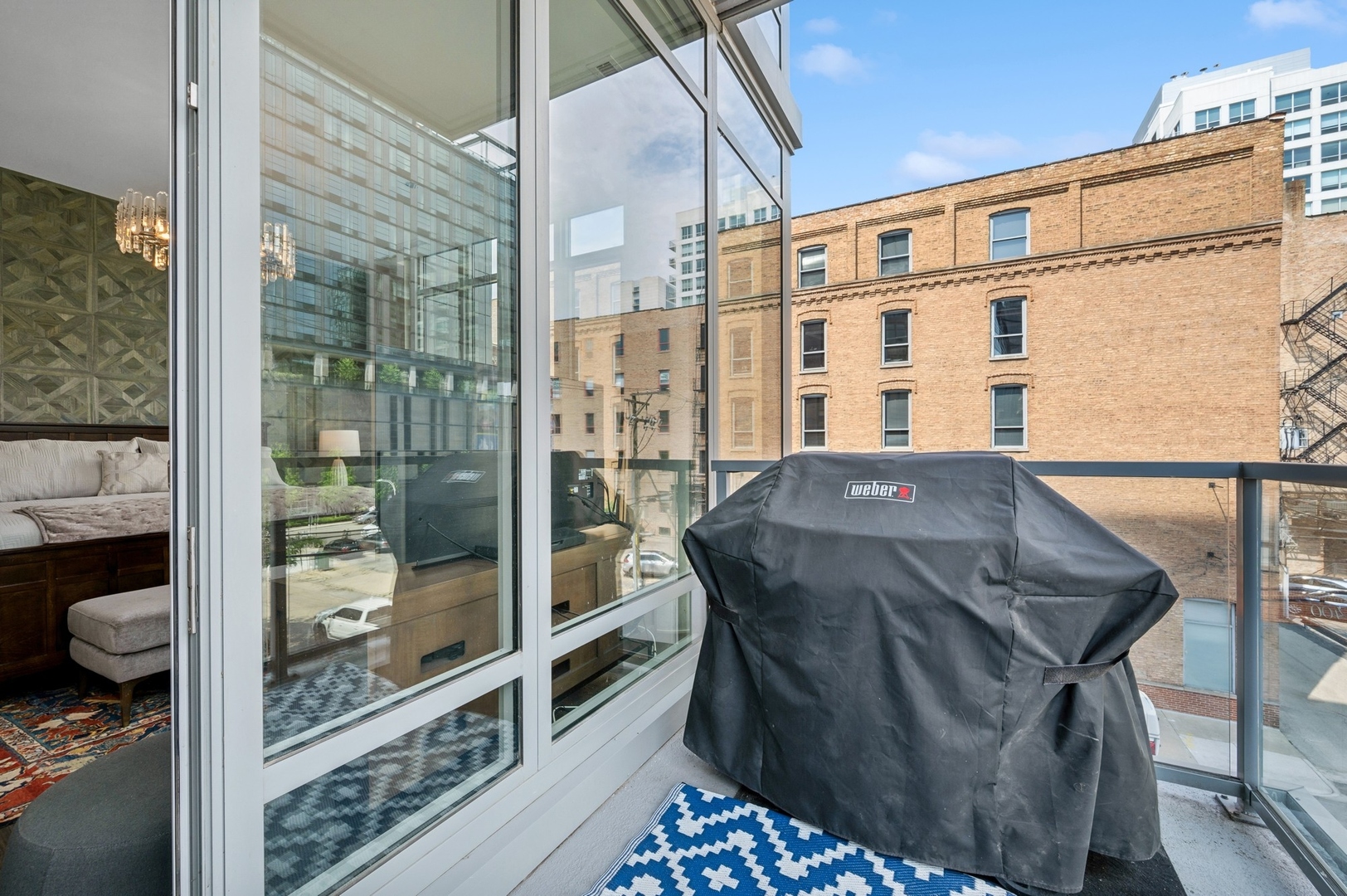 360 W Erie Street Unit: 3A