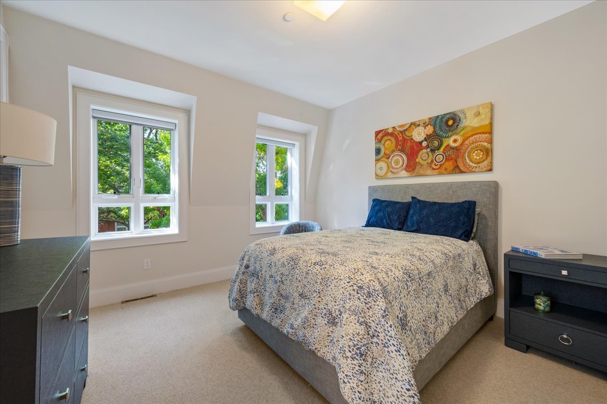 1921 N Dayton Street