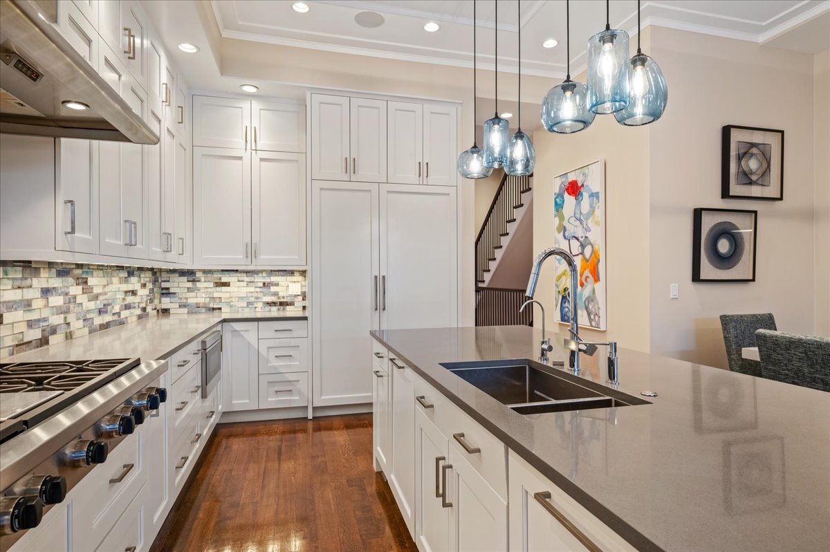 1921 N Dayton Street