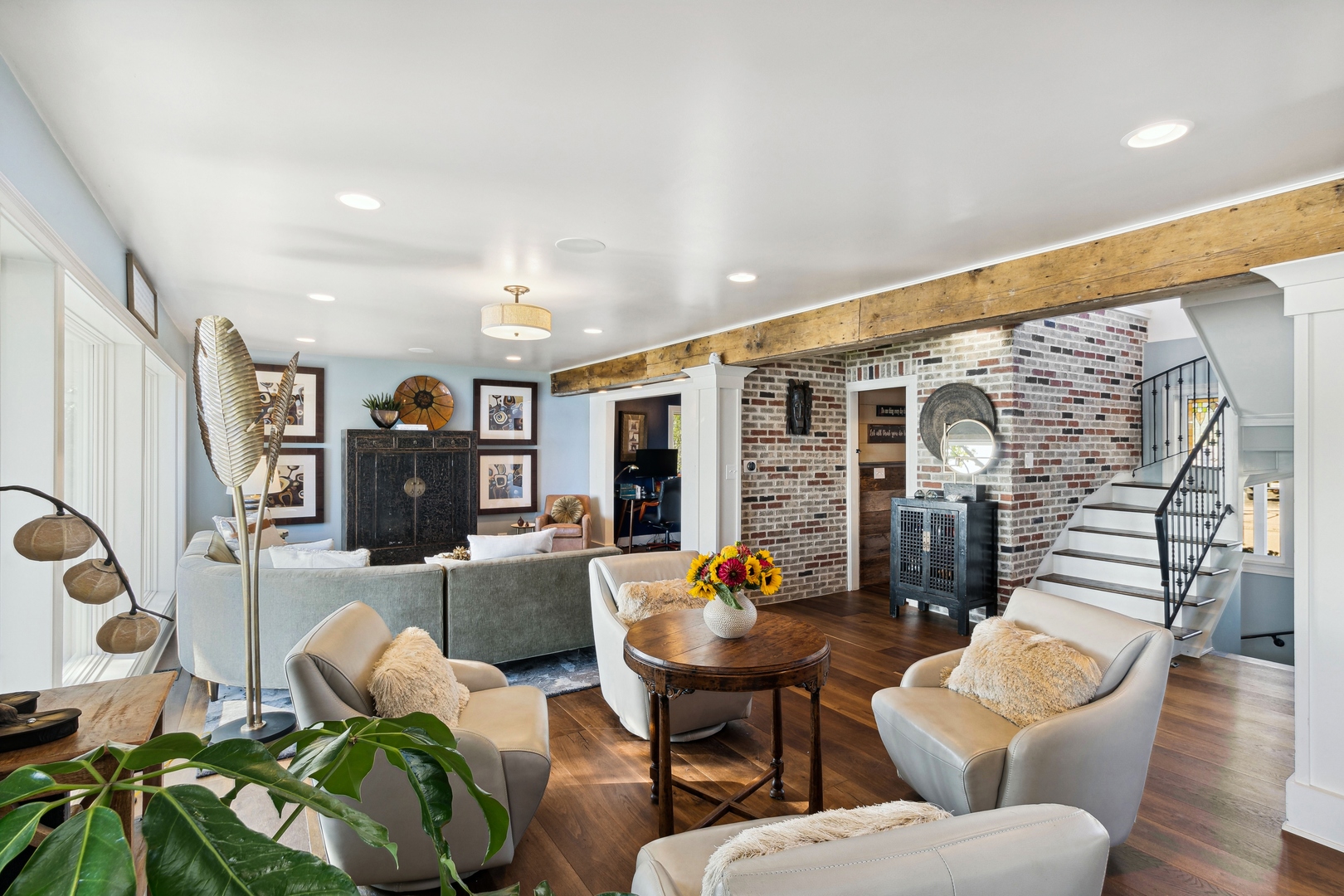 245 Sunrise Lane